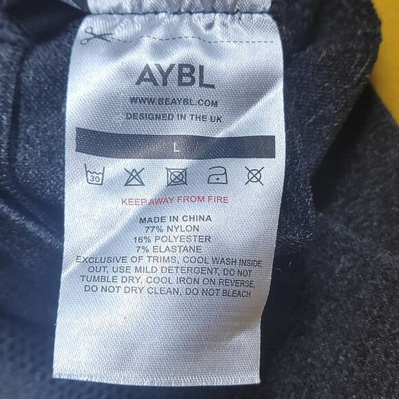 AYBL #BEAYBL Balance V2 Seamless Leggings Speckle Black Women's Size L NWT - Picture 8 of 8